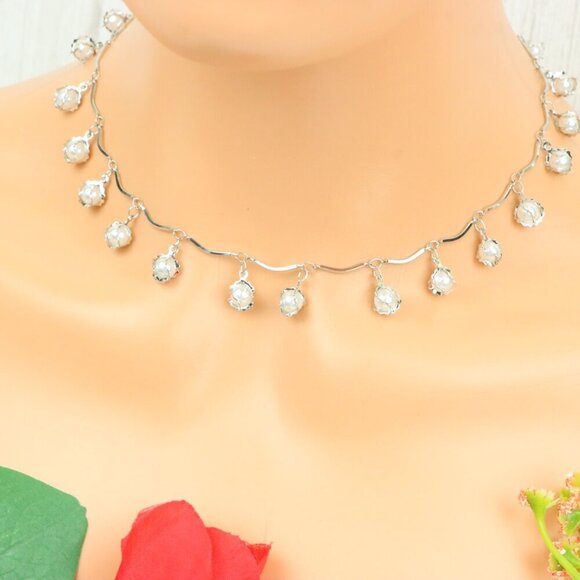 "Minimalist & Elegant Necklace Chain – Perfect for Women & Girls | UNVRC1024 - Picture 8 of 10